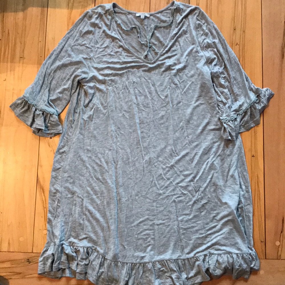 Gray dress